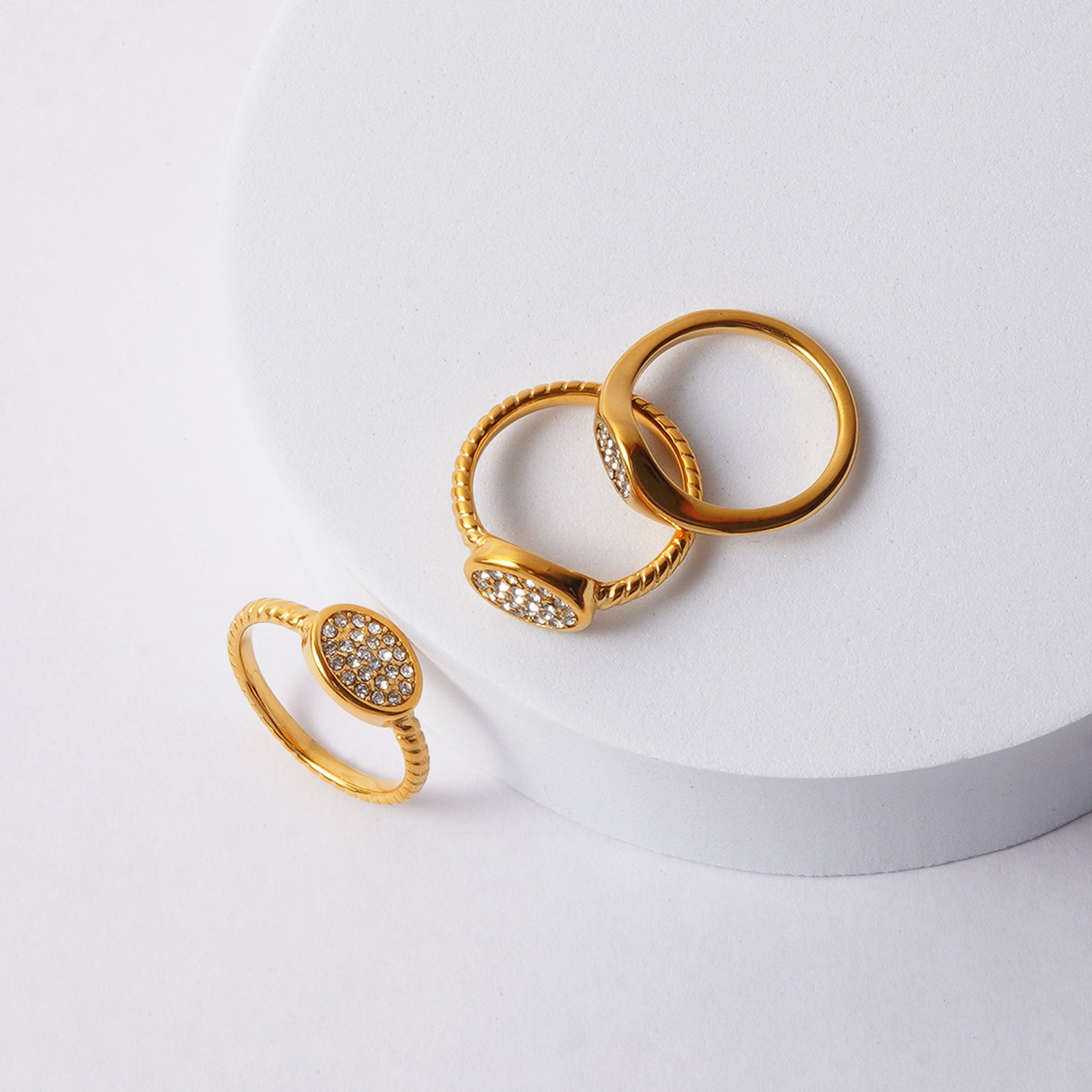 18k Signature Rings